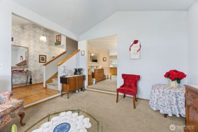 915 129th Street Ct E, Tacoma, WA 98445 - Photo 3