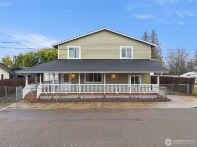 1769 SE Crawford Road , Port Orchard, WA 98366 - Photo 2