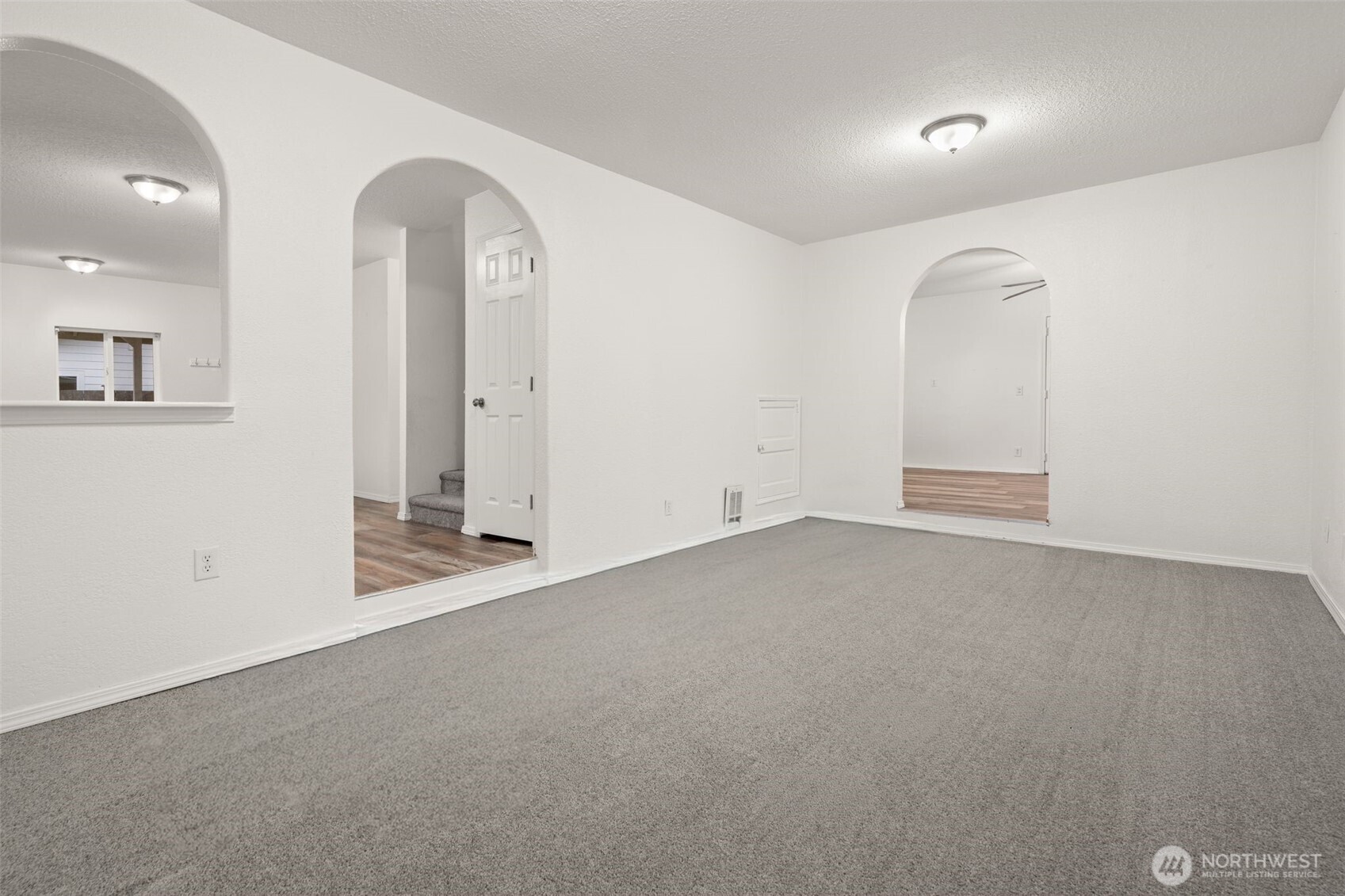 1769 SE Crawford Road , Port Orchard, WA 98366