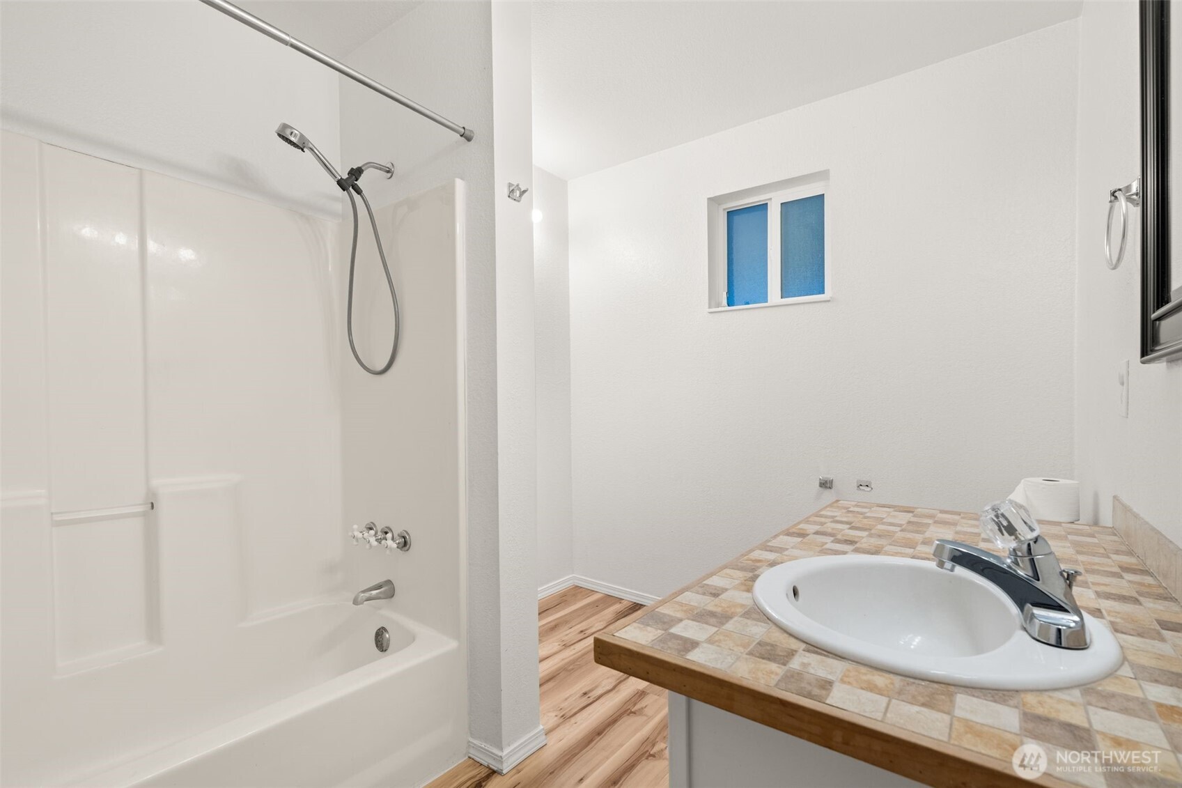 1769 SE Crawford Road , Port Orchard, WA 98366