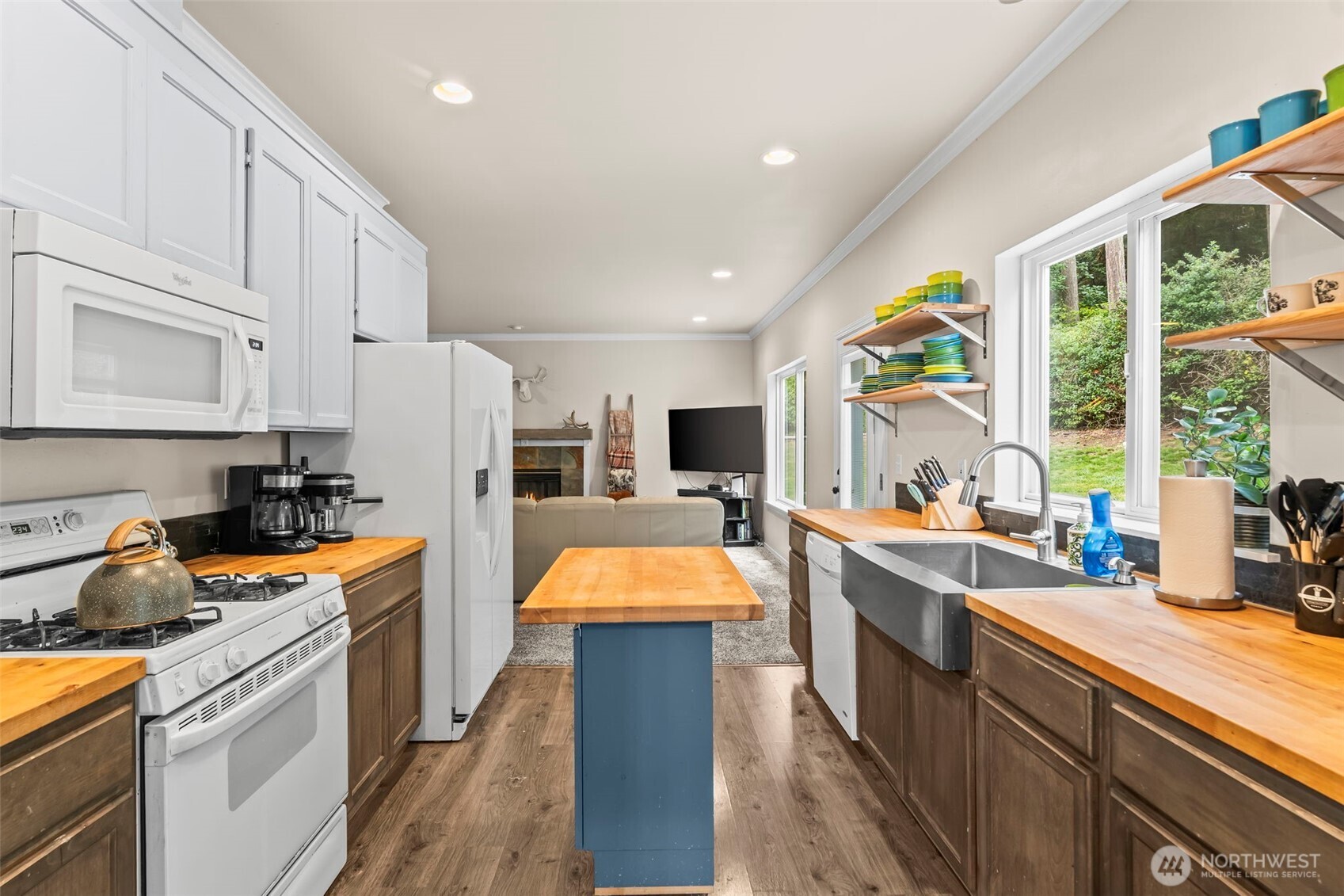 6615 65th Ave NW, Gig Harbor, WA 98335