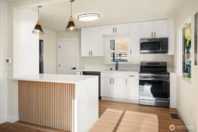 12215 44th Avenue S, Tukwila, WA 98178 - Photo 8