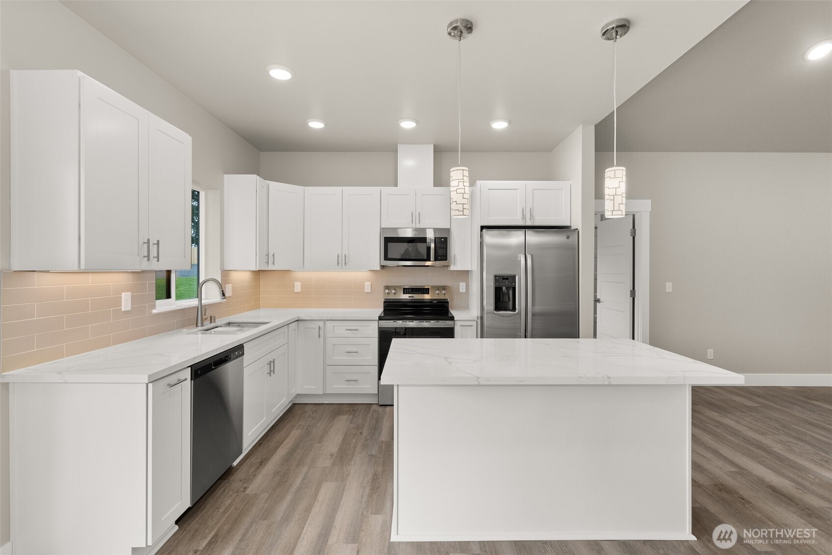 210 Shannon Lewis Lane , Winlock, WA 98596