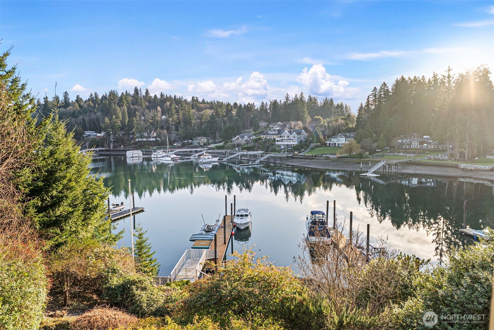 283 Shorewood Ct , Fox Island, WA 98333