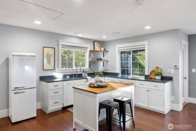 283 Shorewood Ct , Fox Island, WA 98333 - Photo 33