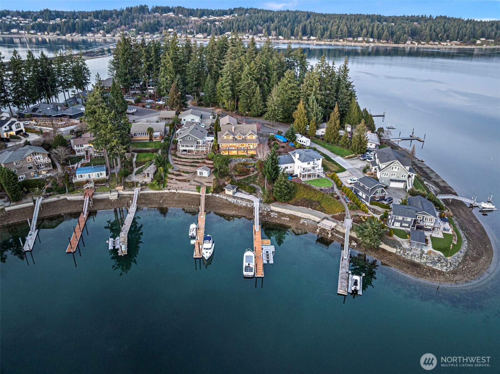 283 Shorewood Ct , Fox Island, WA 98333