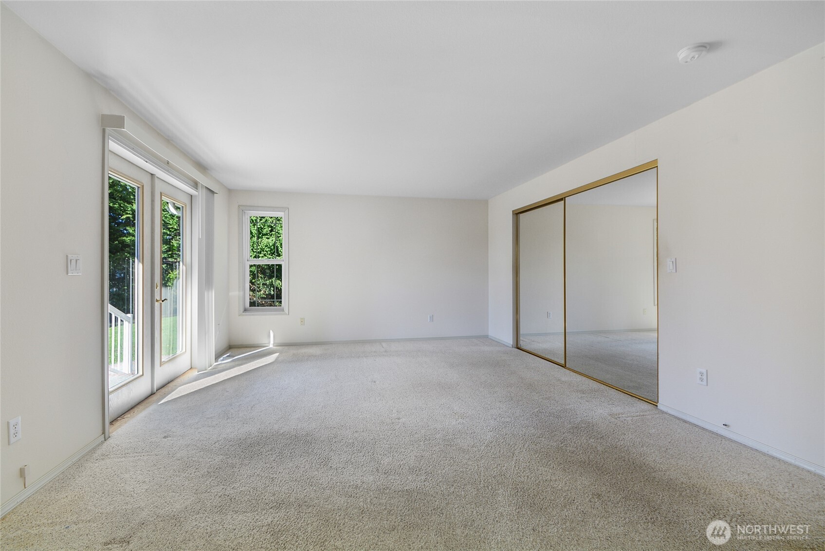 9903 Marine Drive , Marysville, WA 98271