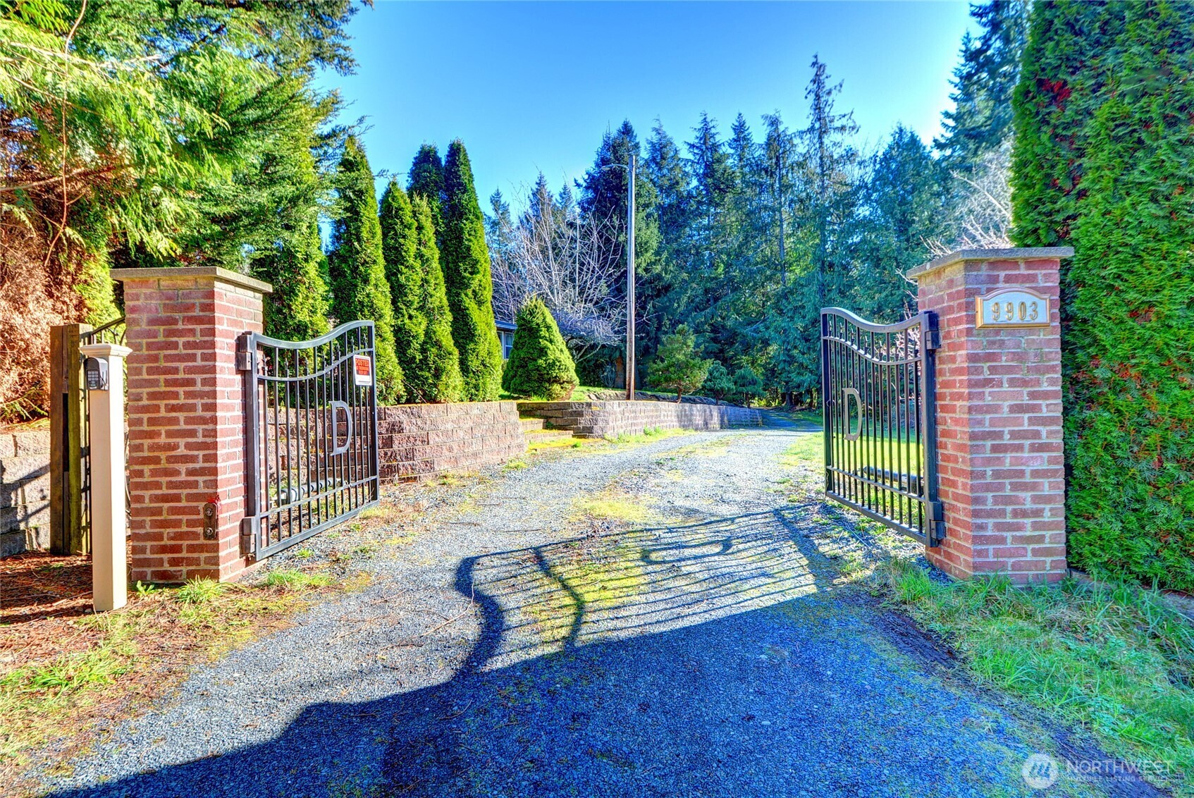 9903 Marine Drive , Marysville, WA 98271