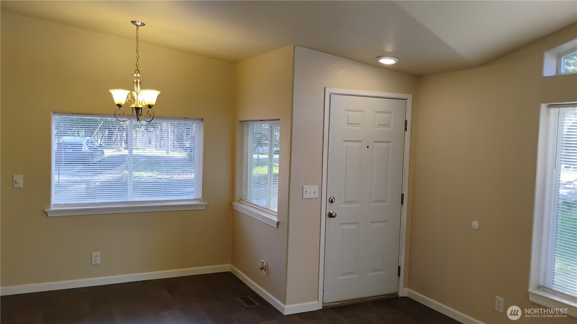 150 E Kingston Way , Shelton, WA 98584