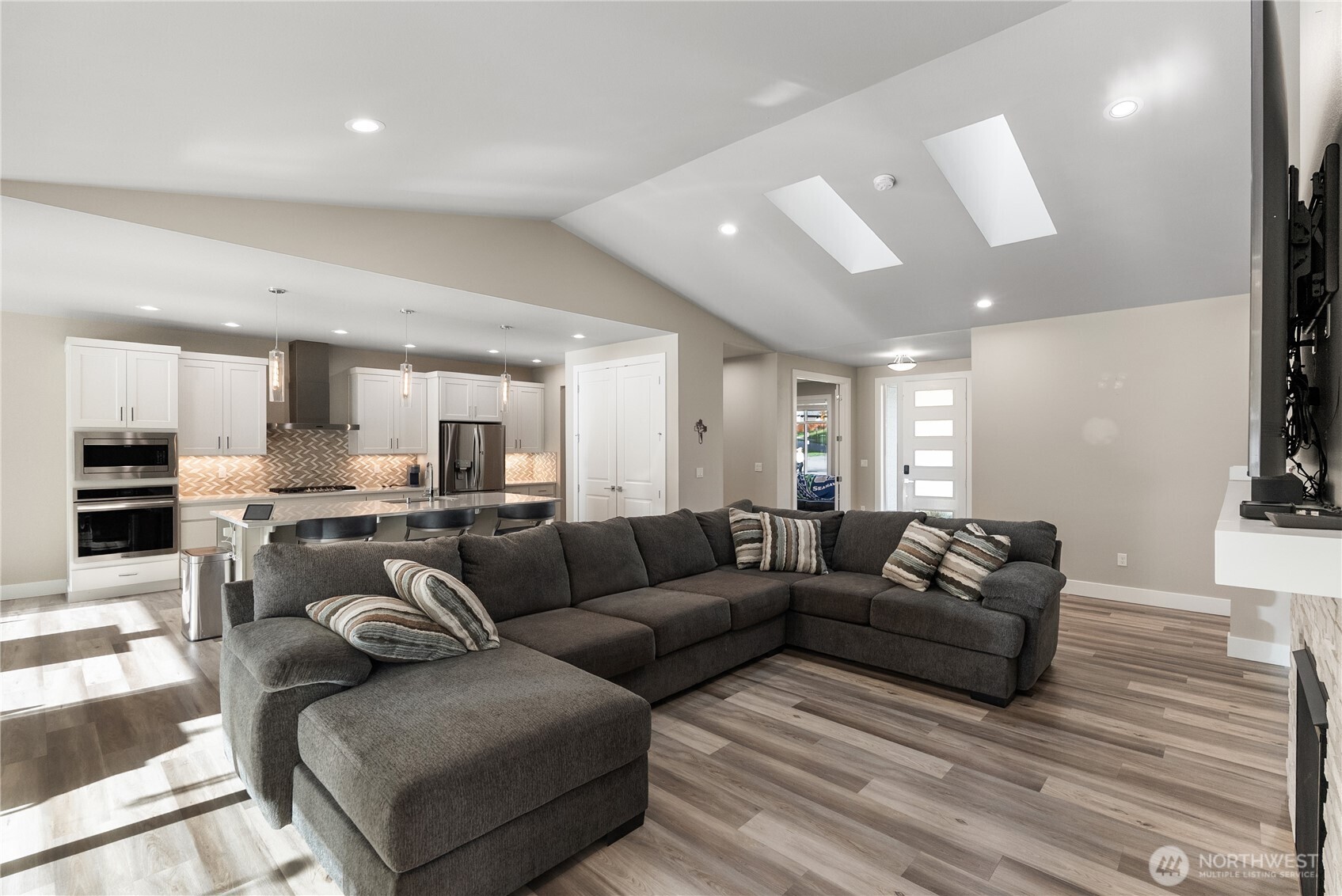 14025 107th Place NE, Lake Stevens, WA 98258