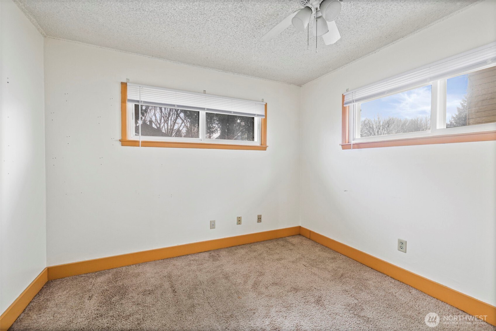 6666 Carleton Avenue S, Seattle, WA 98108-3531