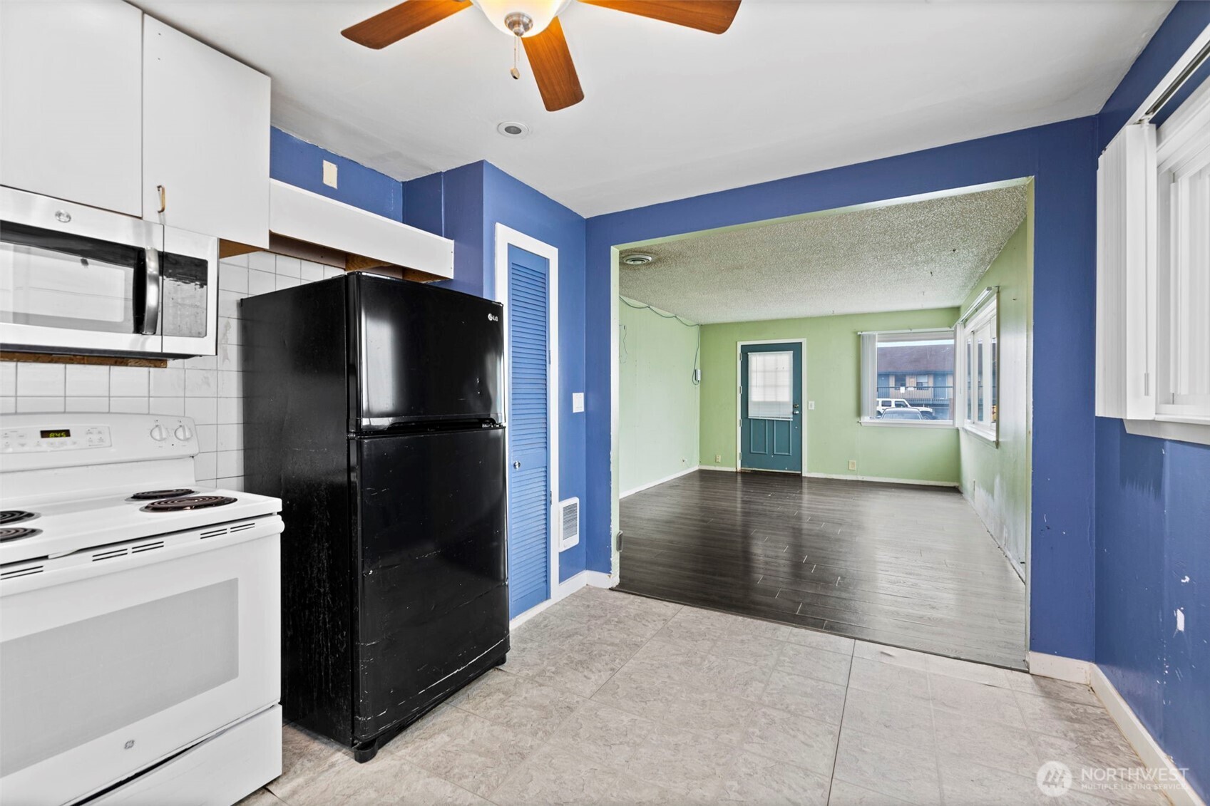 6666 Carleton Avenue S, Seattle, WA 98108-3531