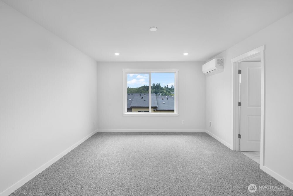 13216 NE 127th Court #A, Kirkland, WA 98034