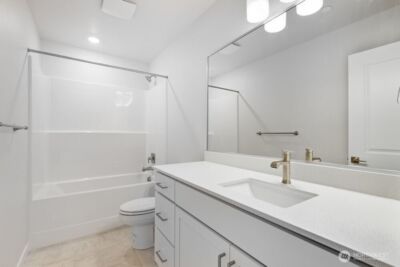 13210 NE 127th Way #D, Kirkland, WA 98034 - Photo 14