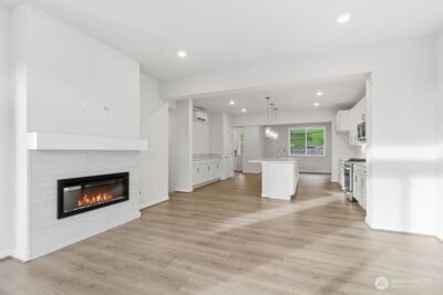 13210 NE 127th Way #D, Kirkland, WA 98034 - Photo 7