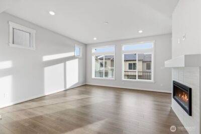 13210 NE 127th Way #D, Kirkland, WA 98034 - Photo 8