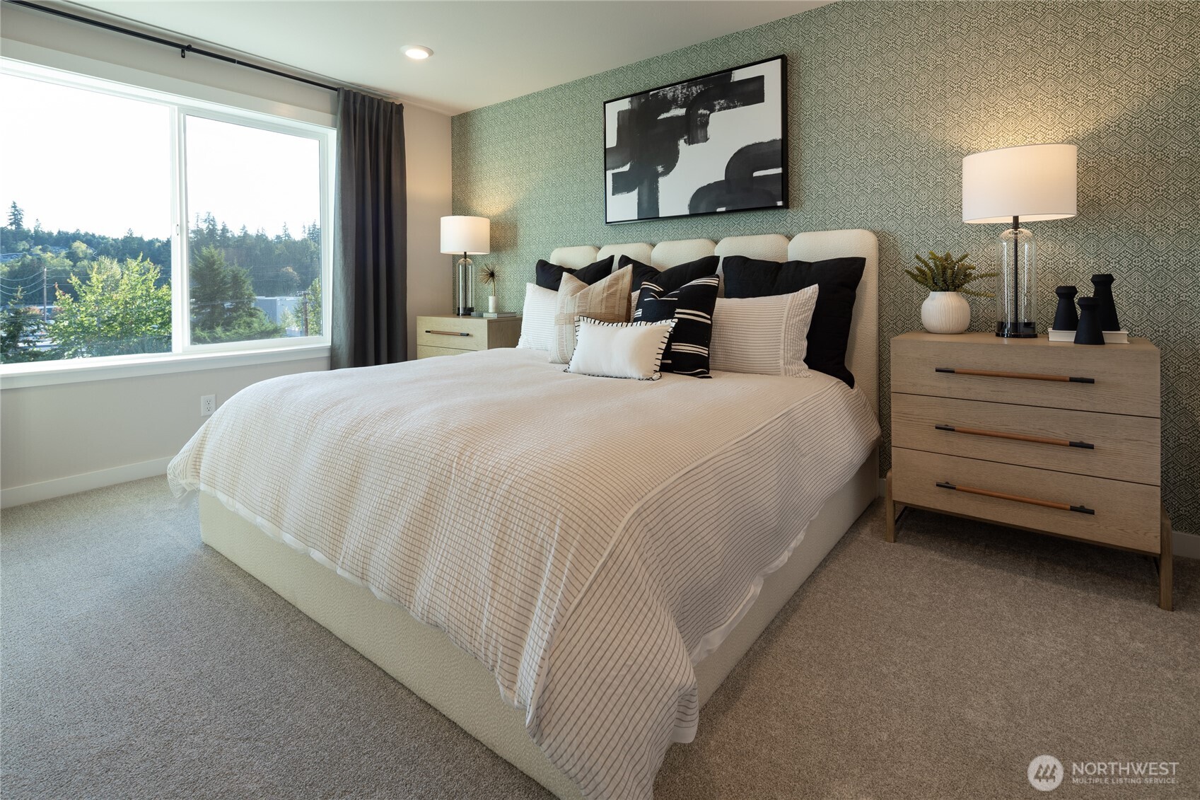 13210 NE 127th Way #B, Kirkland, WA 98034