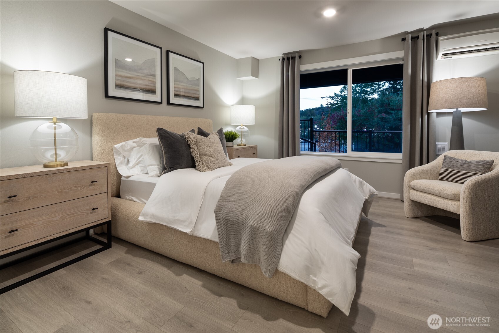 13205 NE 127th Way #E, Kirkland, WA 98034