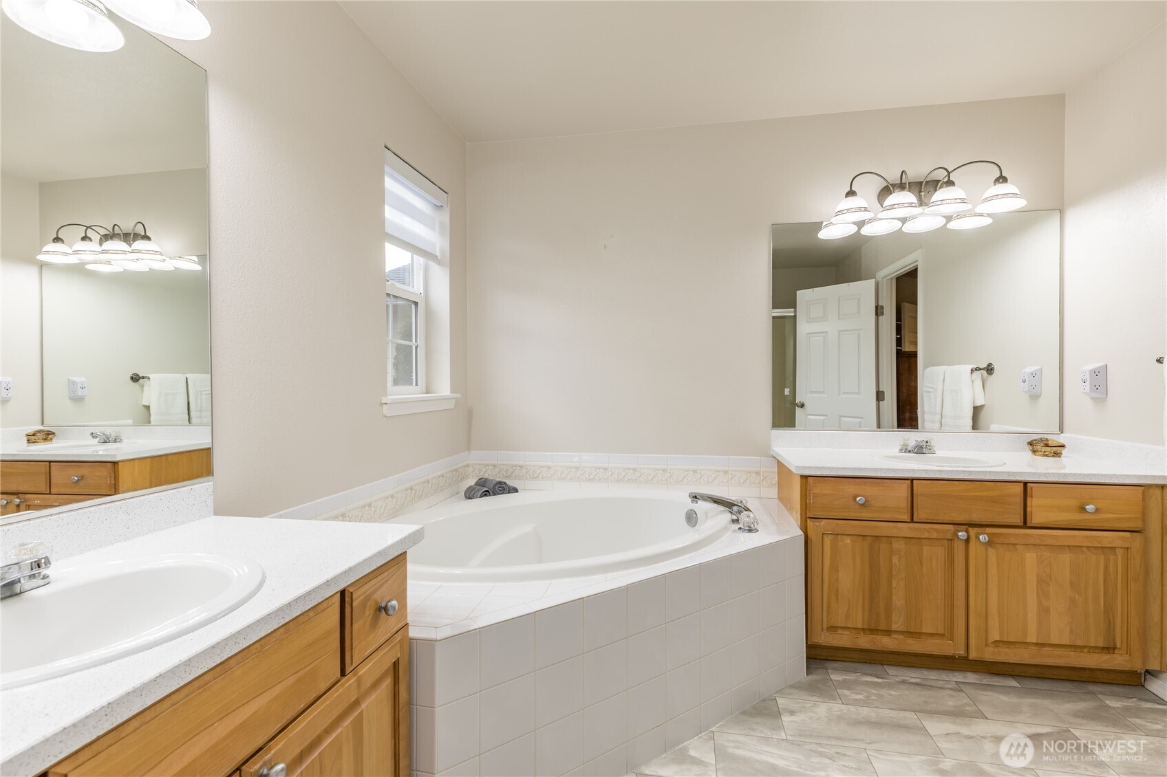 31084 119th Avenue SE, Auburn, WA 98092