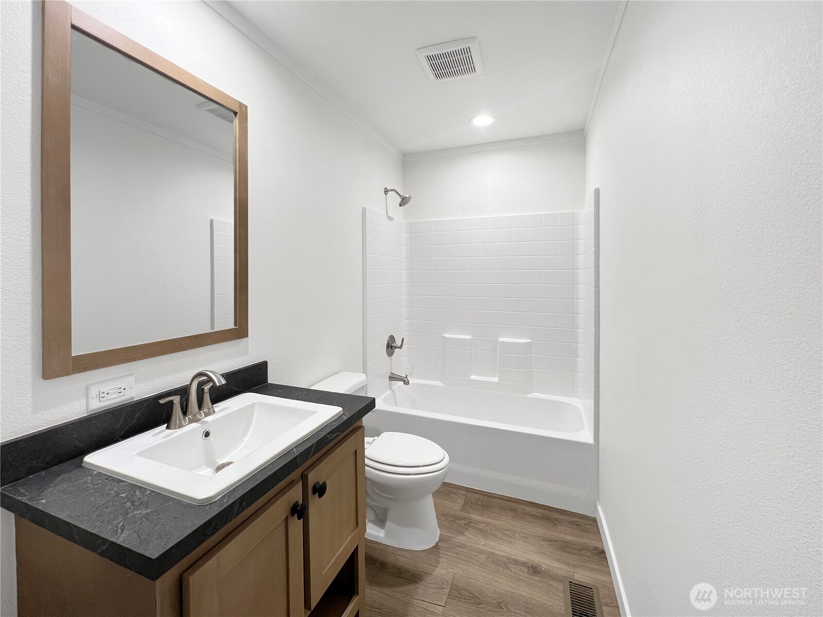 10900 Kuhlman Road SE #84, Olympia, WA 98513