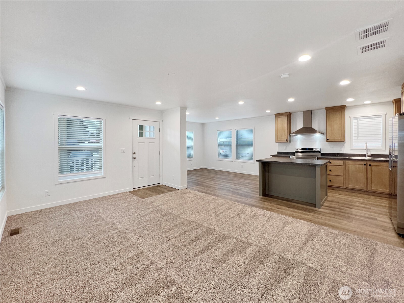 10900 Kuhlman Road SE #84, Olympia, WA 98513