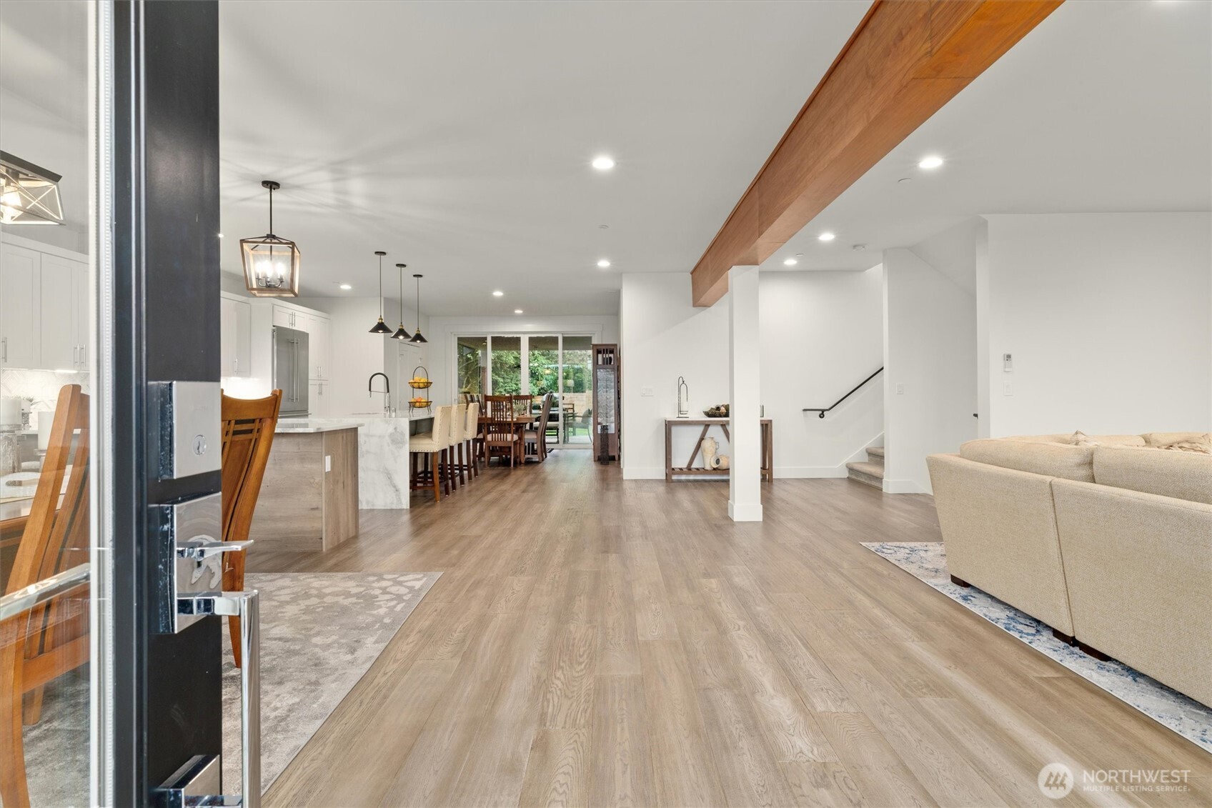 6921 55th Avenue S, Seattle, WA 98118-3411