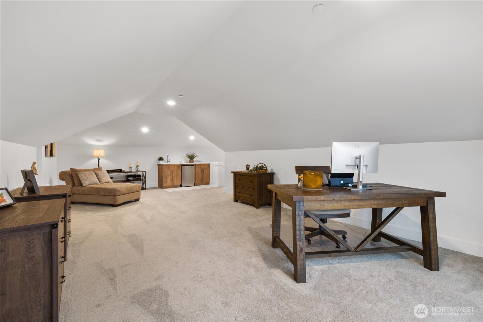 6921 55th Avenue S, Seattle, WA 98118-3411