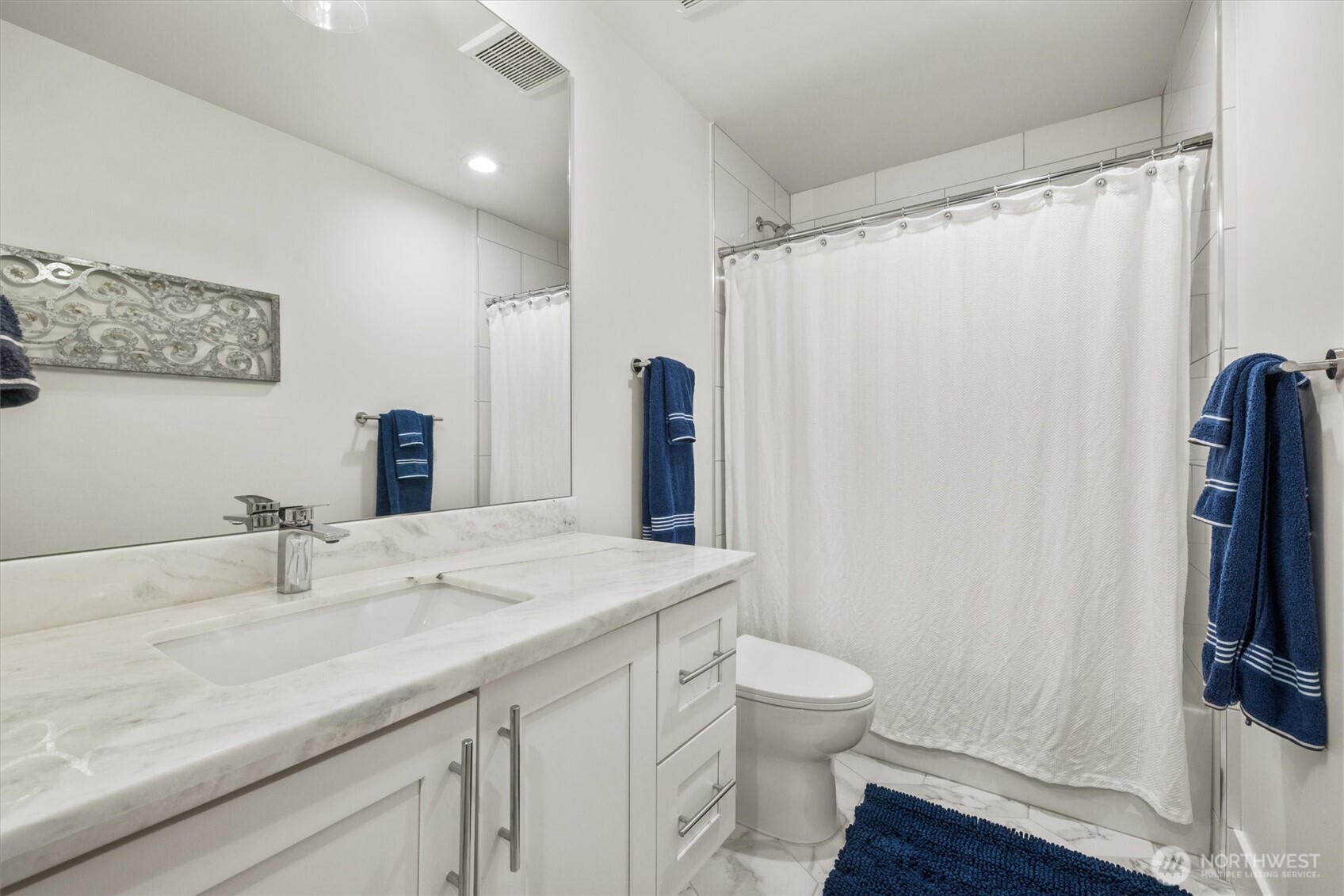 6921 55th Avenue S, Seattle, WA 98118-3411