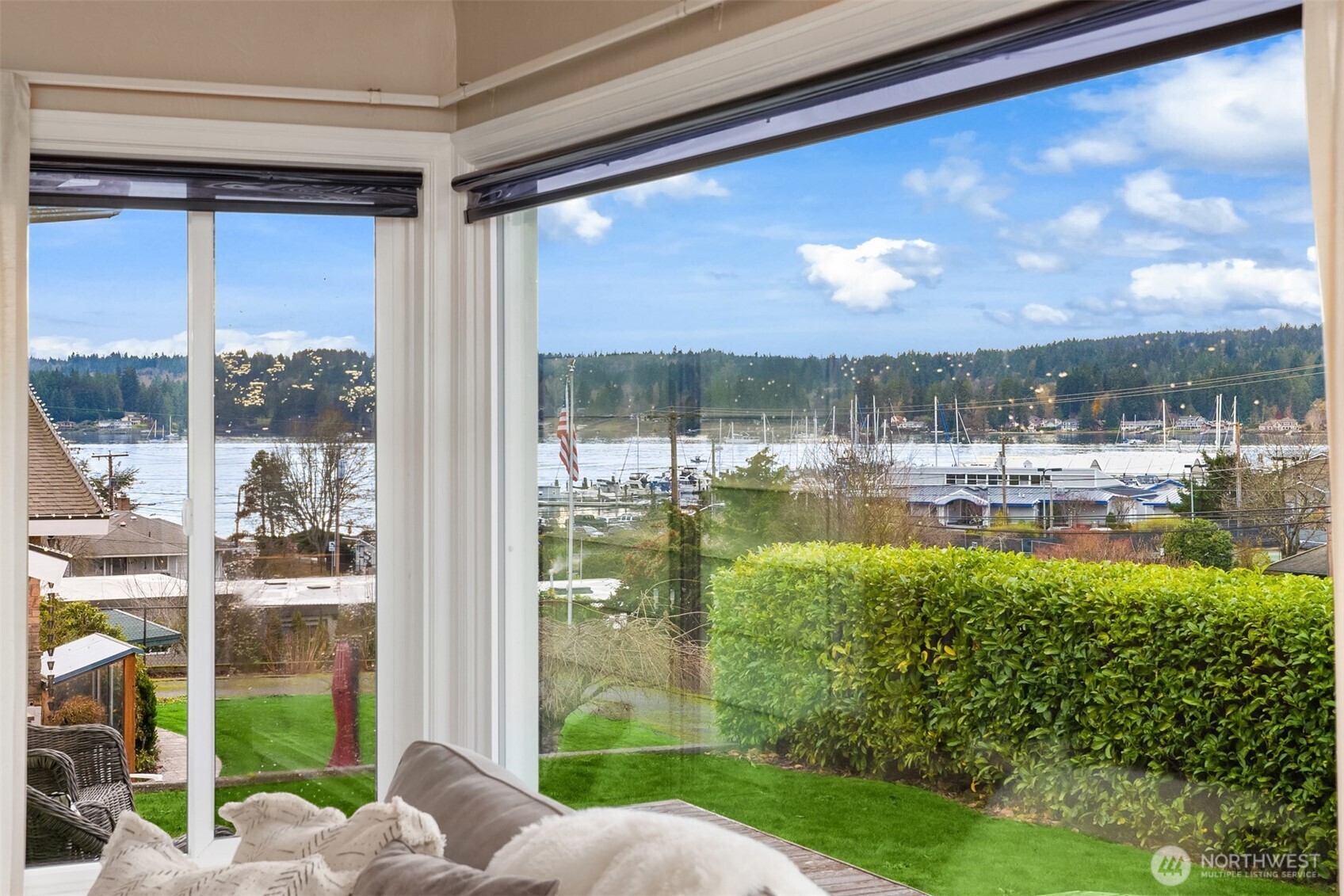 649 NE Sommerseth Street , Poulsbo, WA 98370