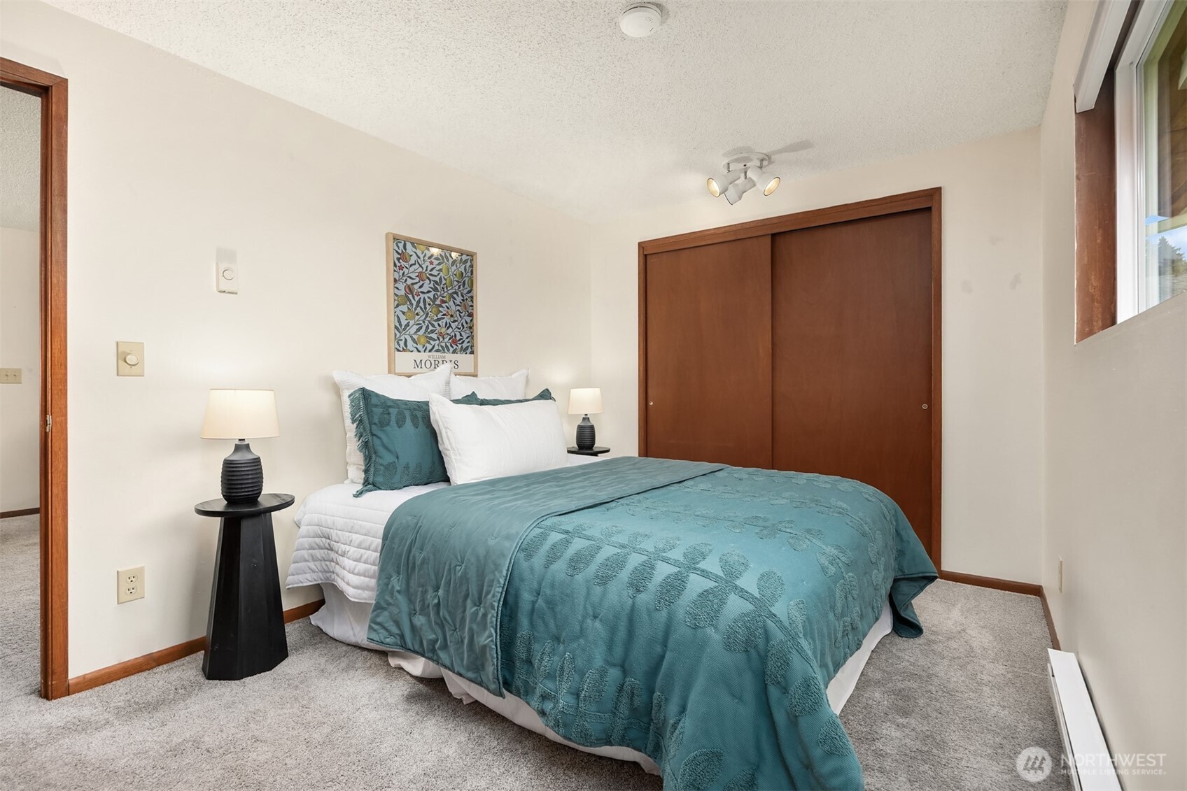 649 NE Sommerseth Street , Poulsbo, WA 98370