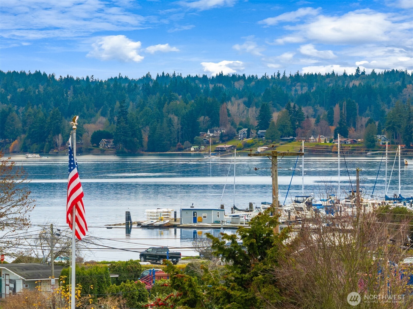 649 NE Sommerseth Street , Poulsbo, WA 98370