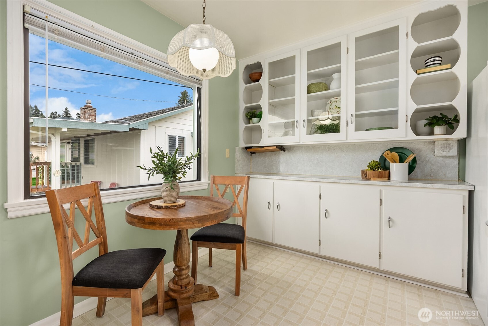 649 NE Sommerseth Street , Poulsbo, WA 98370