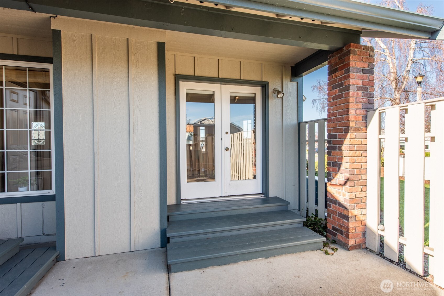 892 N Oxford Way , Sequim, WA 98382