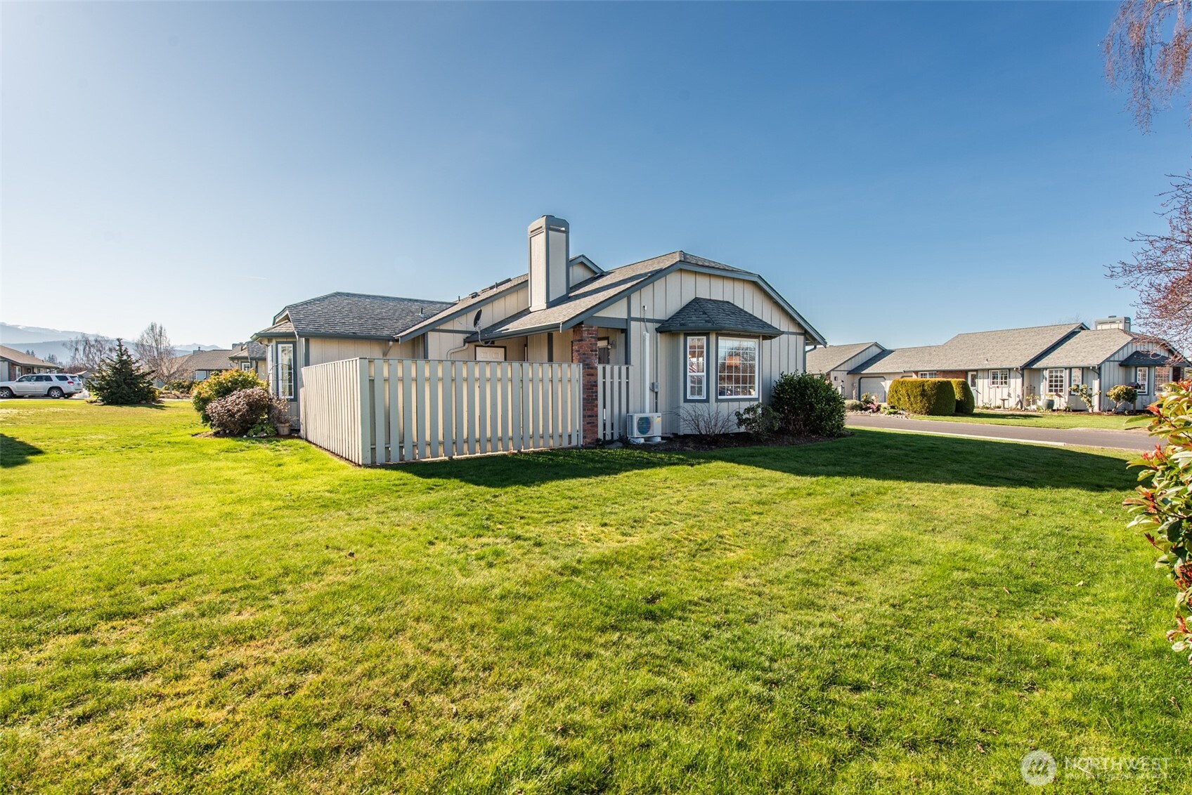 892 N Oxford Way , Sequim, WA 98382