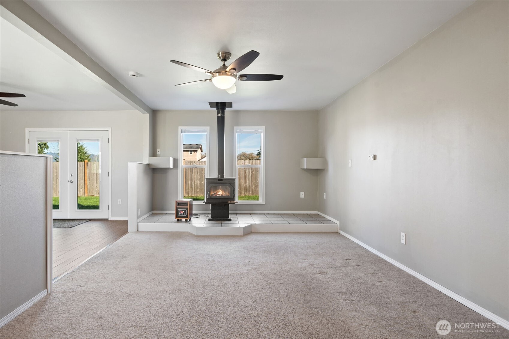 122 N C St , Buckley, WA 98321