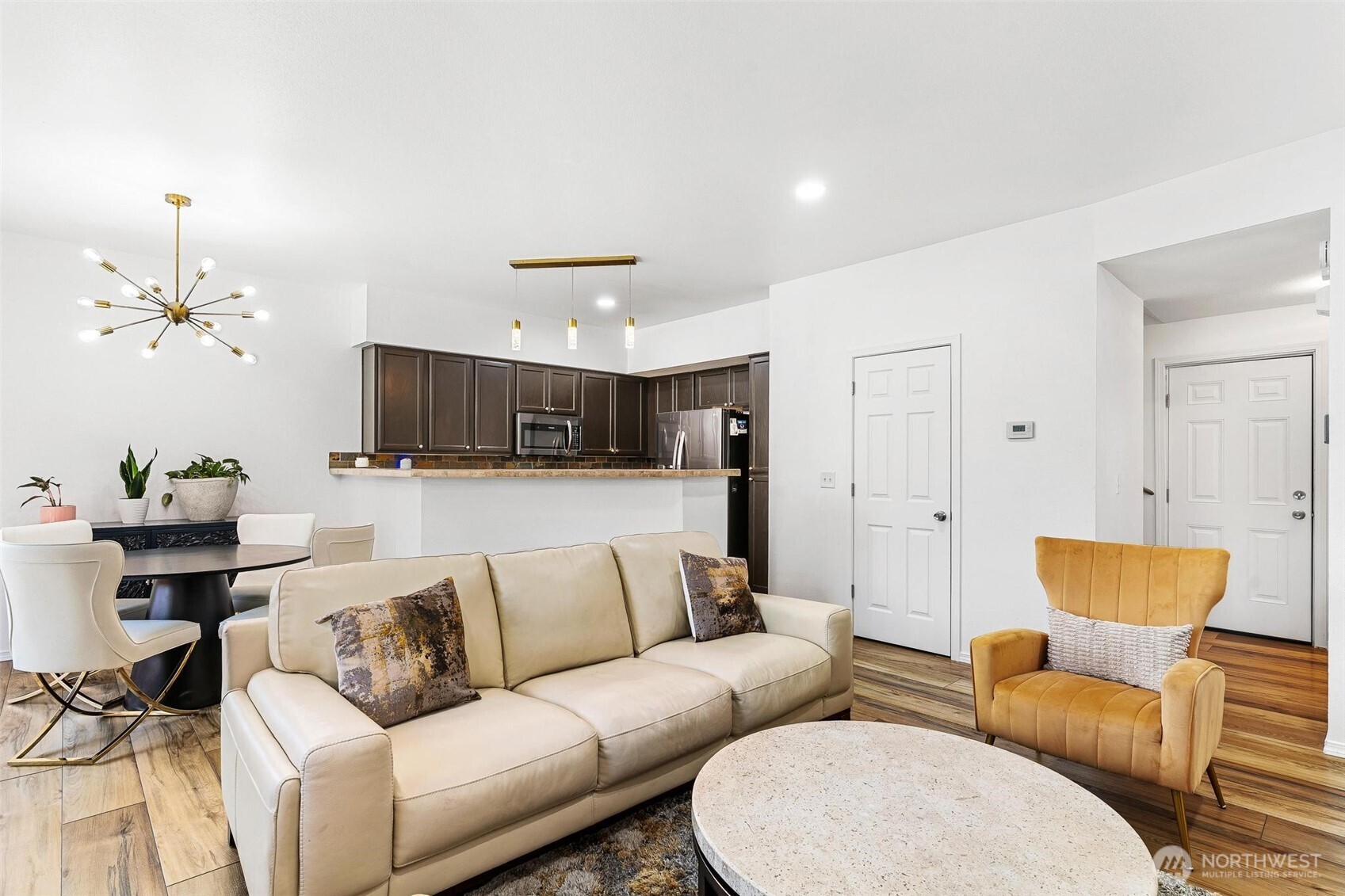 11415 6th Avenue E , Tacoma, WA 98445