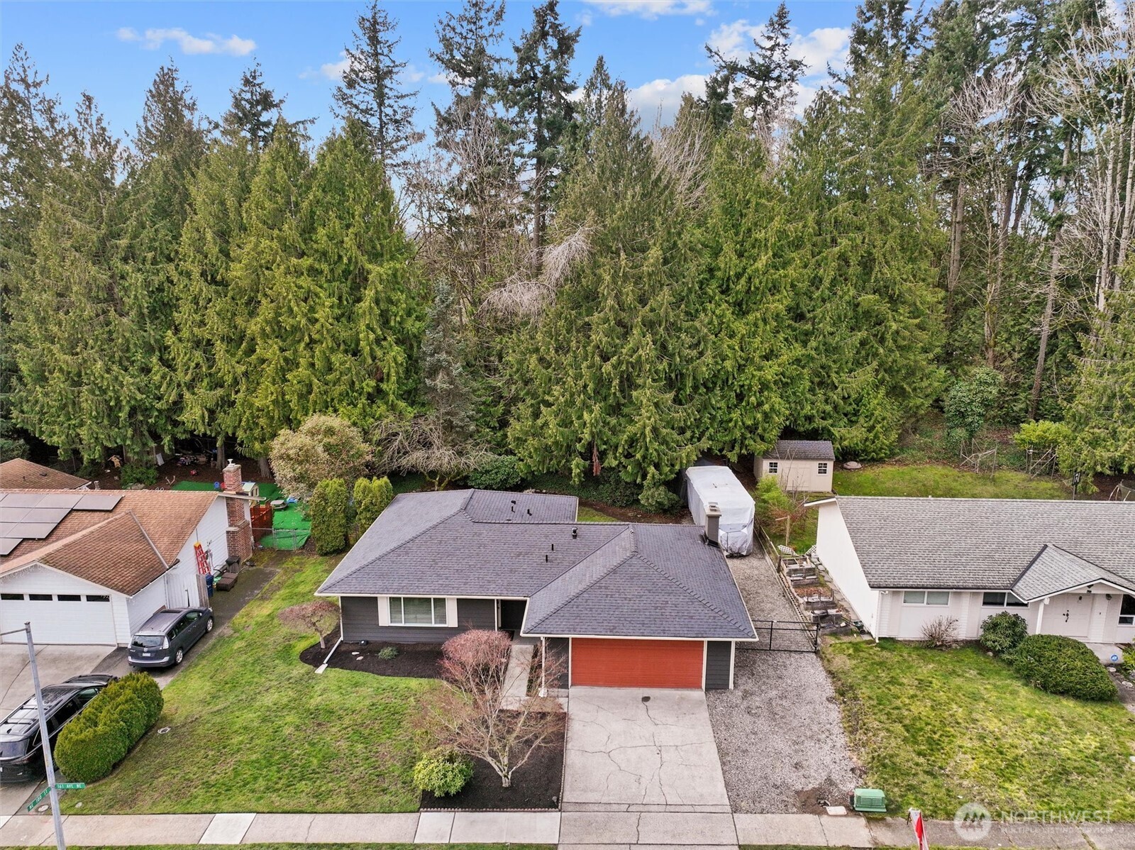 10009 161st Avenue NE, Redmond, WA 98052