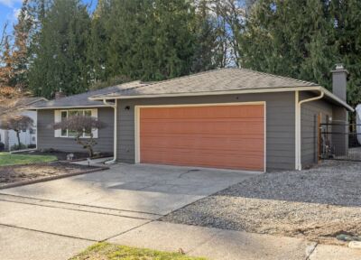10009 161st Avenue NE, Redmond, WA 98052 - Photo 3