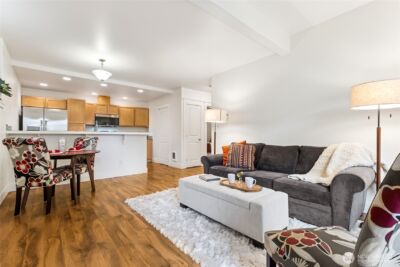 5907 40th Avenue SW #B, Seattle, WA 98136 - Photo 2