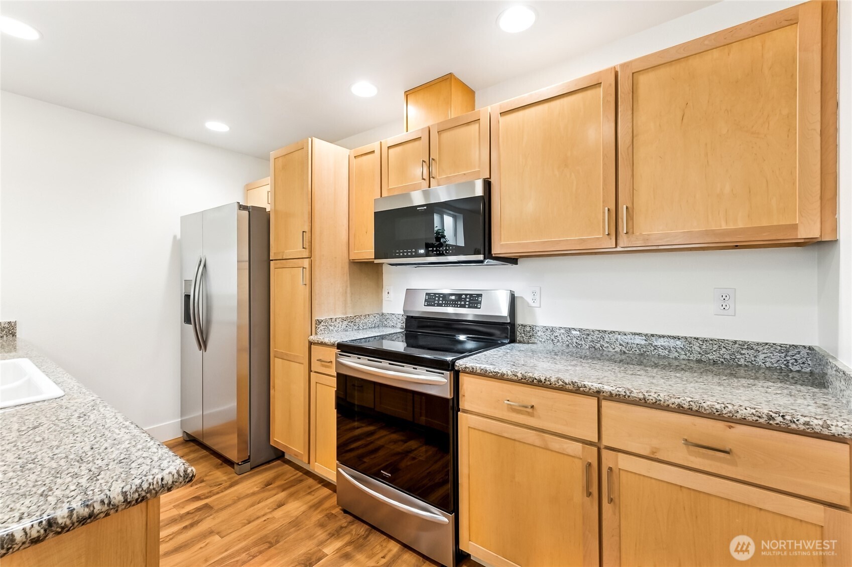 5907 40th Avenue SW #B, Seattle, WA 98136