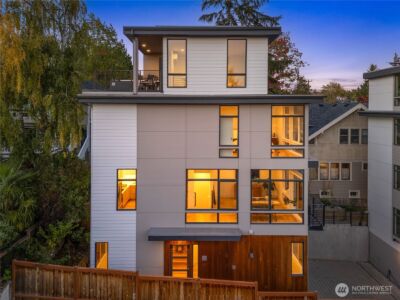3959 1st Avenue NE #A, Seattle, WA 98105 - Photo 2