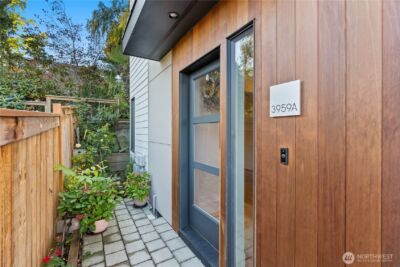 3959 1st Avenue NE #A, Seattle, WA 98105 - Photo 21