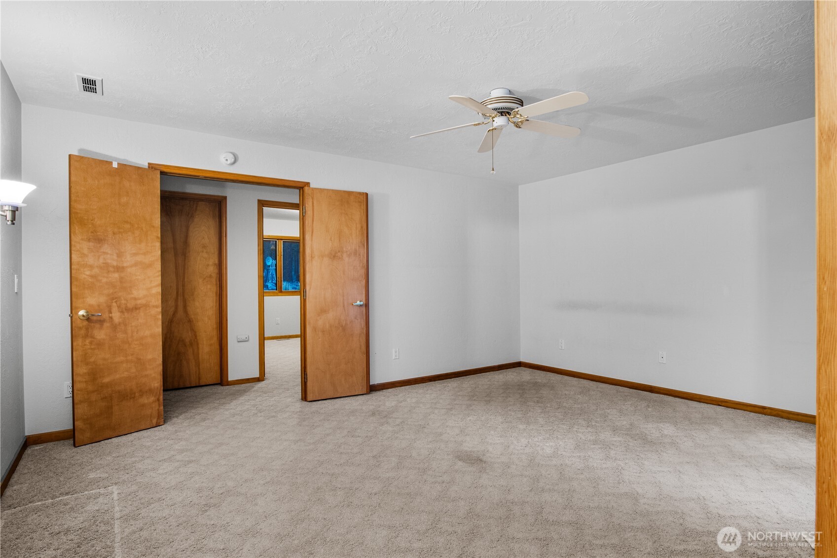 2378 Eagle River Way , Kettle Falls, WA 99141