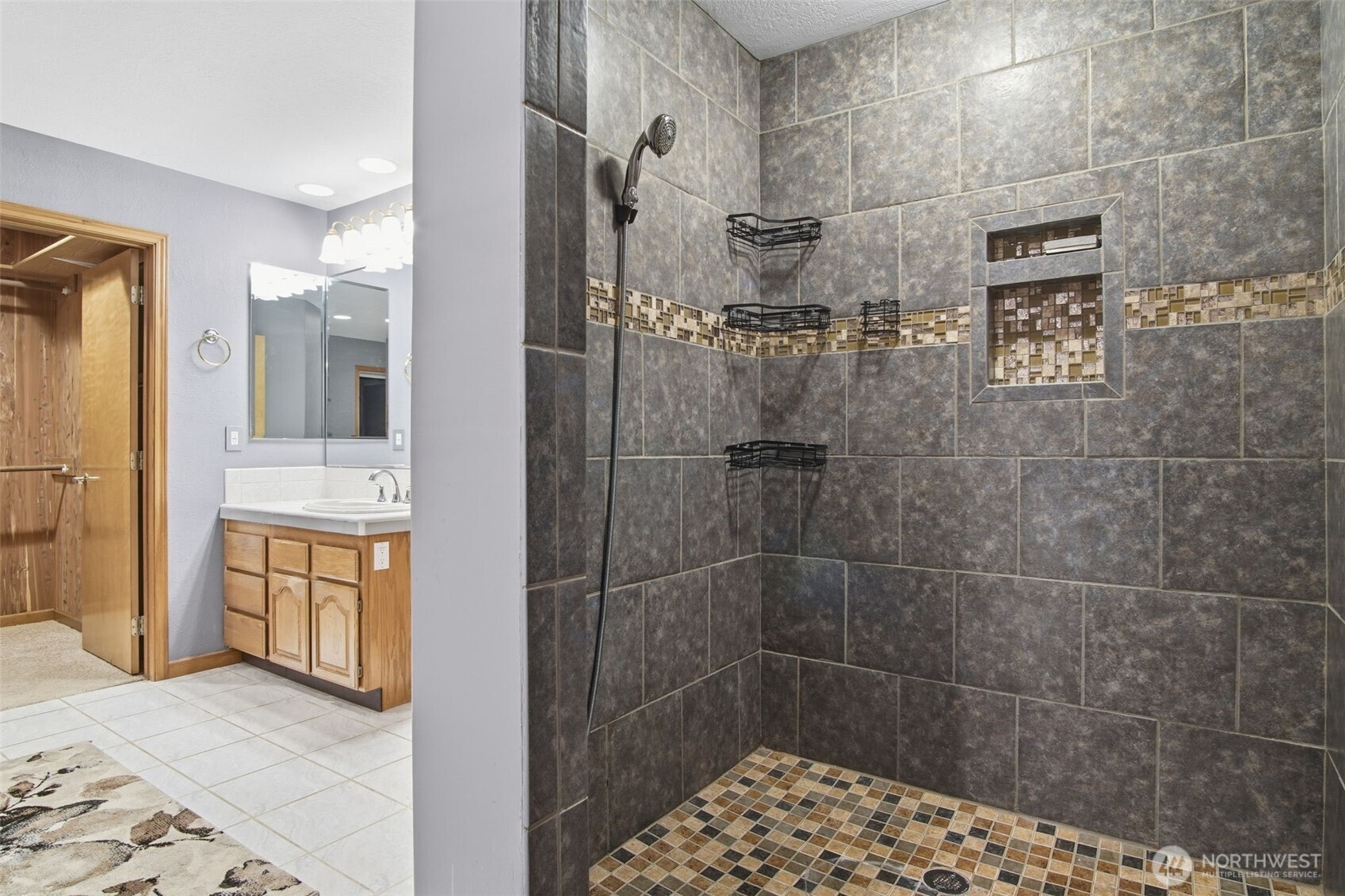 2378 Eagle River Way , Kettle Falls, WA 99141