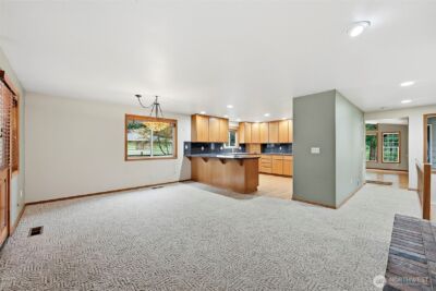 9717 61st Avenue E, Puyallup, WA 98373 - Photo 12