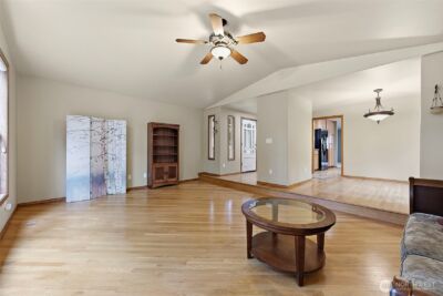 9717 61st Avenue E, Puyallup, WA 98373 - Photo 6