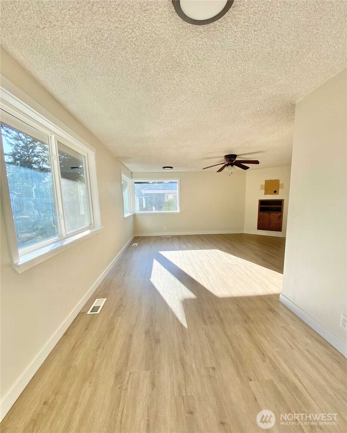 621 SW 132 Street , Burien, WA 98146-0035