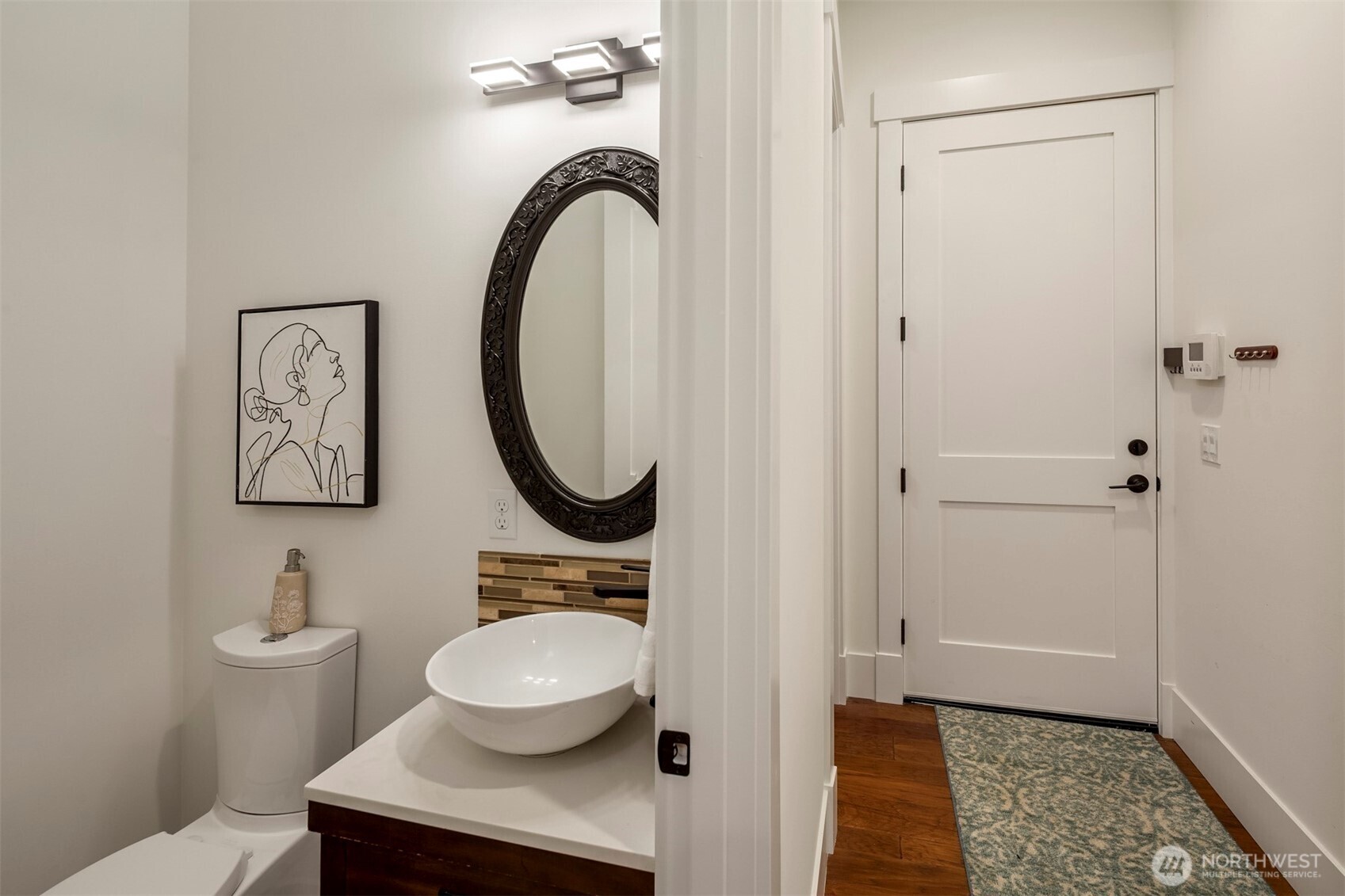 14424 SE 17th St , Bellevue, WA 98007