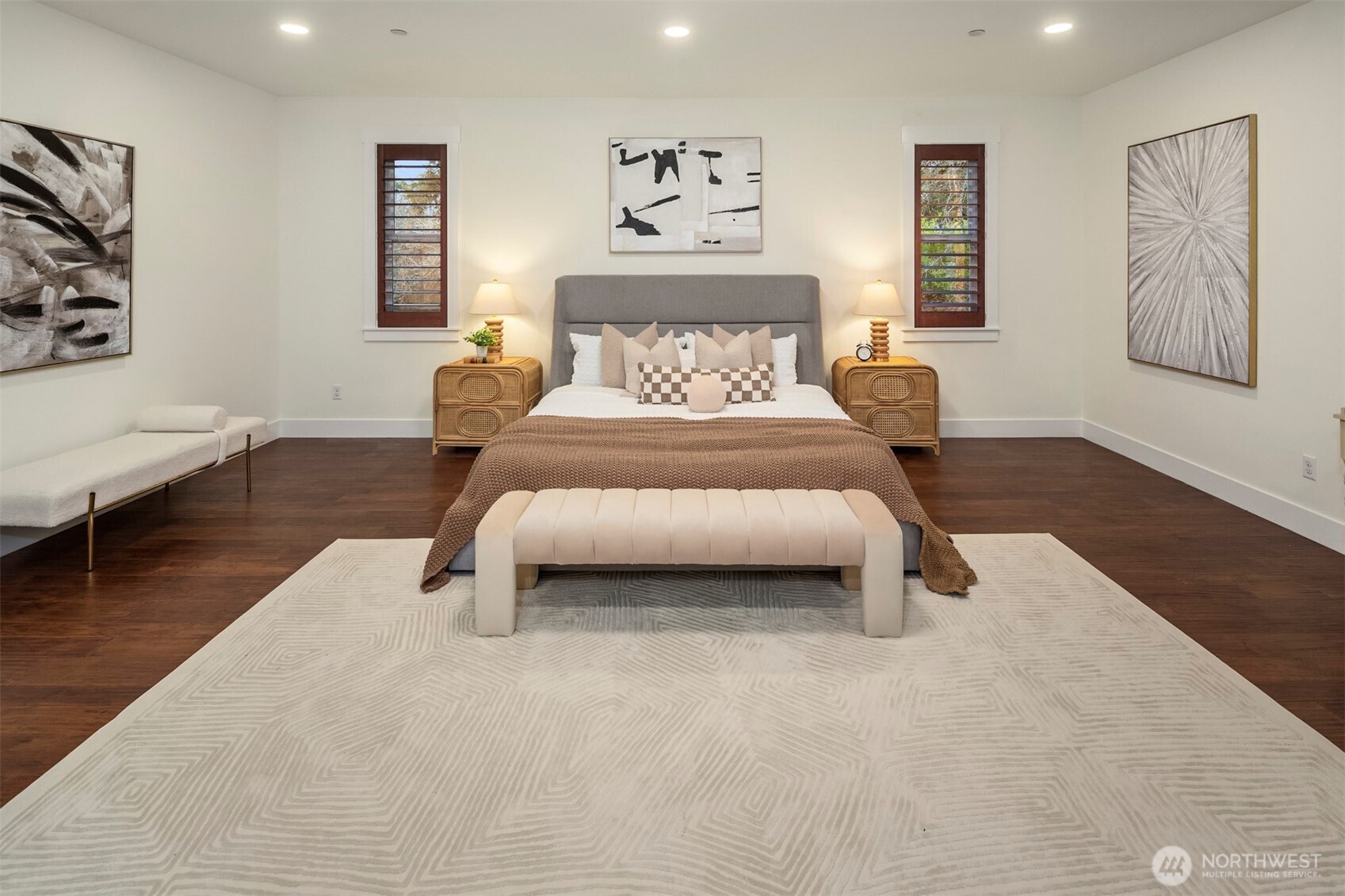 14424 SE 17th St , Bellevue, WA 98007