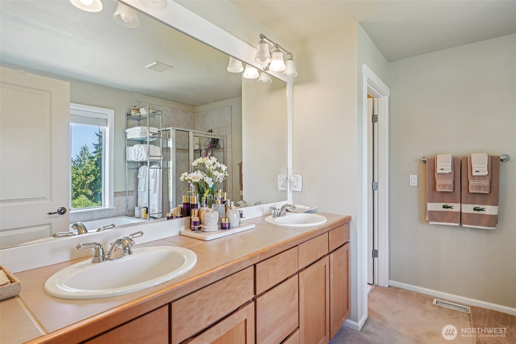 20916 13th Avenue W, Lynnwood, WA 98036